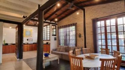 Casa com 3 Suítes para até 11 Pessoas