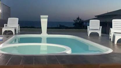 Excelente Casa a 100 Metros da Praia