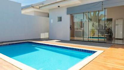 Ref&uacute;gio com Piscina em Condom&iacute;nio