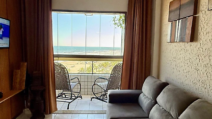 M063 - Apto Aconchegante | Vista Lateral | Piscina